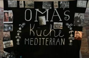 Omas Küche Mediterran Plakat